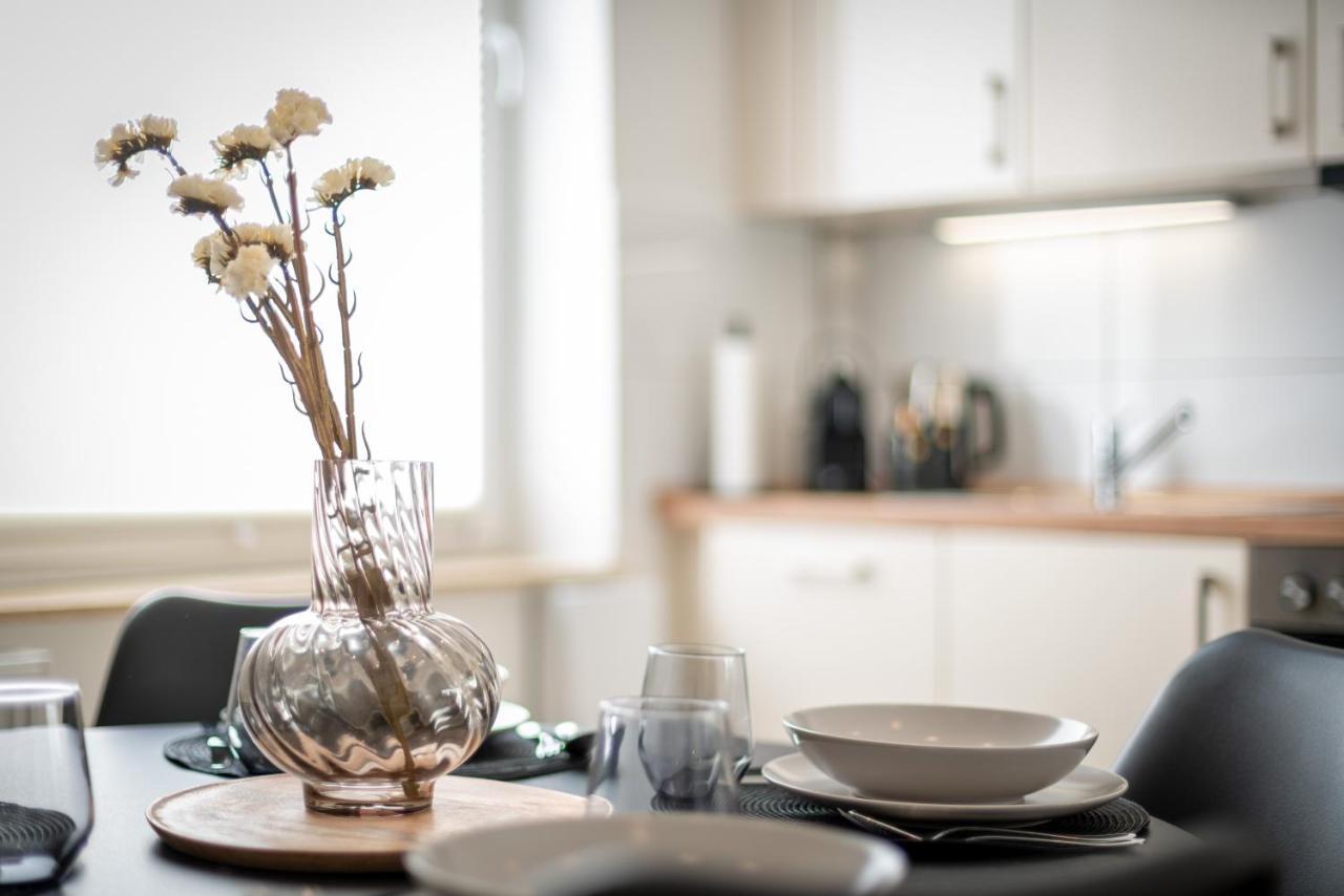 Shiny Homes - Elegant City Apartments بيليفيلد المظهر الخارجي الصورة