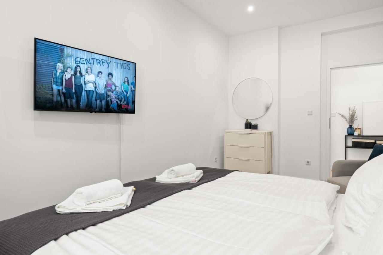 Shiny Homes - Elegant City Apartments بيليفيلد المظهر الخارجي الصورة